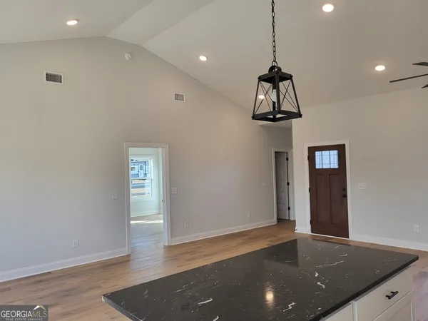 $274,900 | 1112 30th Street East, Valley, AL 36854