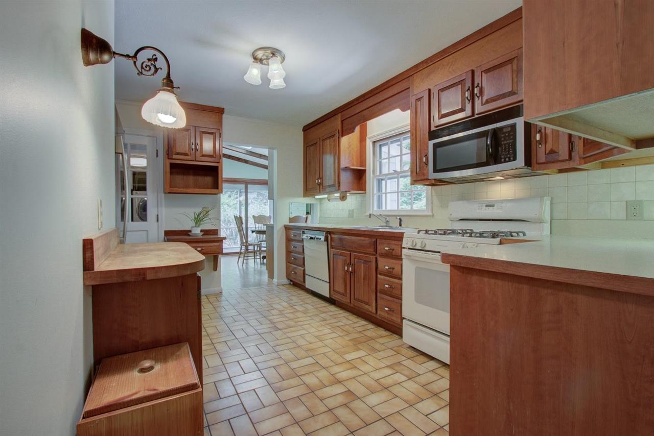 14 Bayberry Lane Exeter, NH 03833 - Photo 17 of 38