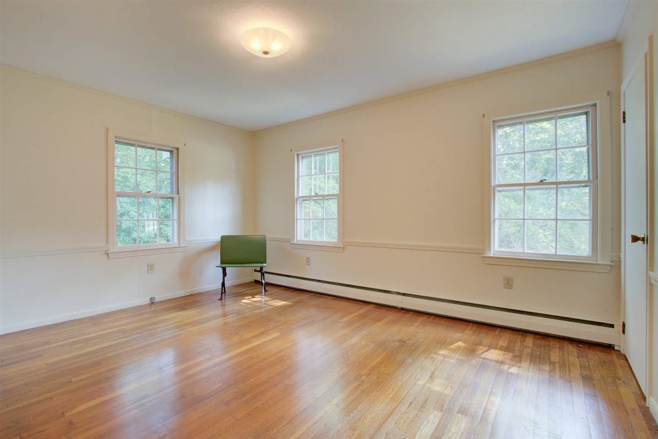 14 Bayberry Lane Exeter, NH 03833 - Photo 27 of 38