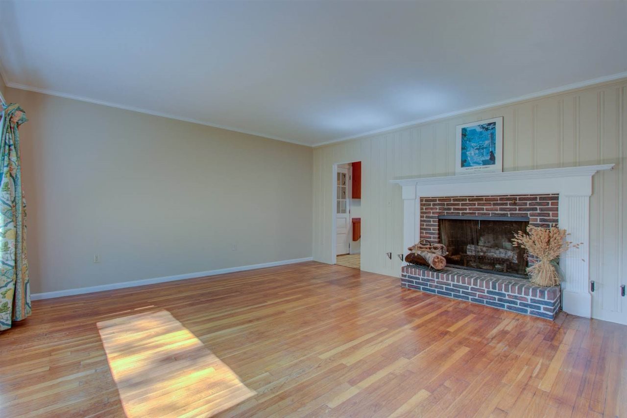 14 Bayberry Lane Exeter, NH 03833 - Photo 10 of 38