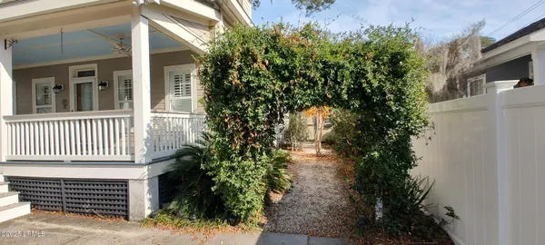 $1,850 | 503 Waight Street, Beaufort, SC 29902