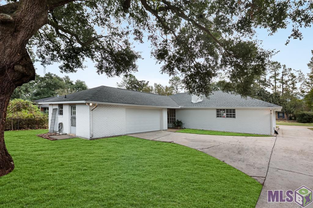 8947 Trinity Avenue Baton Rouge, LA 70806 - Photo 34 of 34 yard