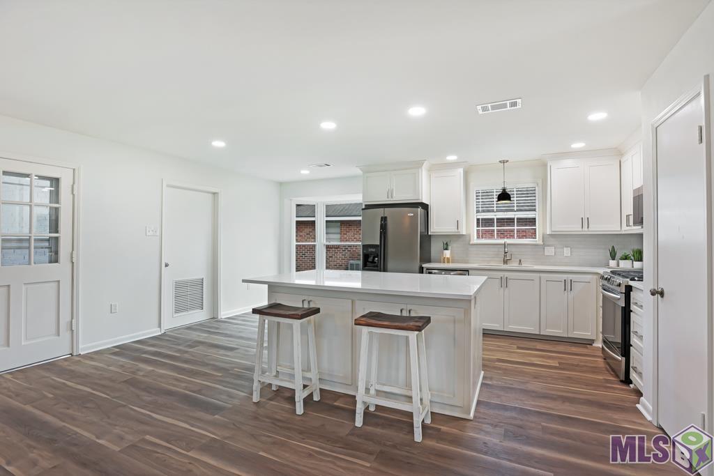 8947 Trinity Avenue Baton Rouge, LA 70806 - Photo 6 of 34 Gallery Image 6