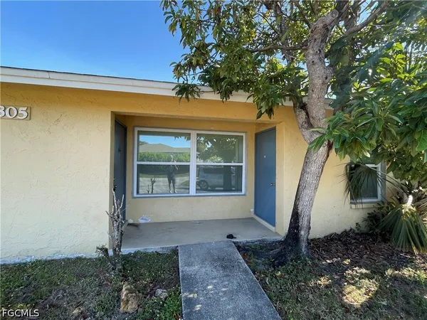 $1,350 | 2305 Southeast 6th Lane, Unit A, Cape Coral, FL 33990