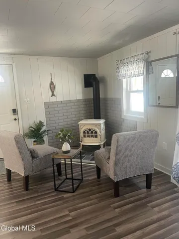 $1,500 | 123 Circle Drive, Northville, NY 12134