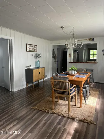 $1,500 | 123 Circle Drive, Northville, NY 12134