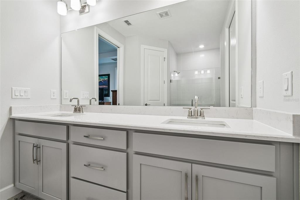 4399 Rosatti Road Wesley Chapel, FL 33543 - Photo 12 of 100