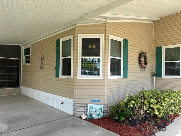 $189,000 | 6107 Grand Oaks Drive Southeast, Winter Haven, FL 33884