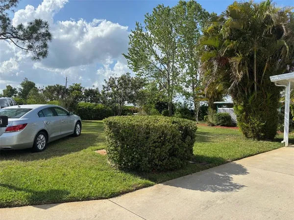 $189,000 | 6107 Grand Oaks Drive Southeast, Winter Haven, FL 33884