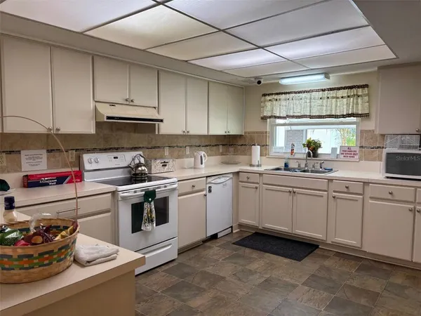 $189,000 | 6107 Grand Oaks Drive Southeast, Winter Haven, FL 33884