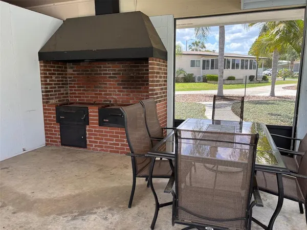 $189,000 | 6107 Grand Oaks Drive Southeast, Winter Haven, FL 33884