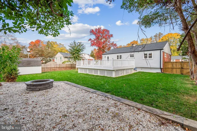 $699,900 | 7118 Kerr Drive, Springfield, VA 22150