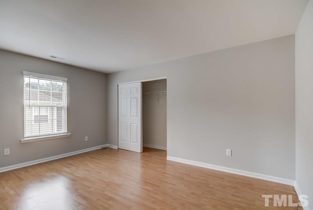 10706 Friendly Neighbor Lane Raleigh, NC 27614 - Photo 5 of 26 Gallery Image 5