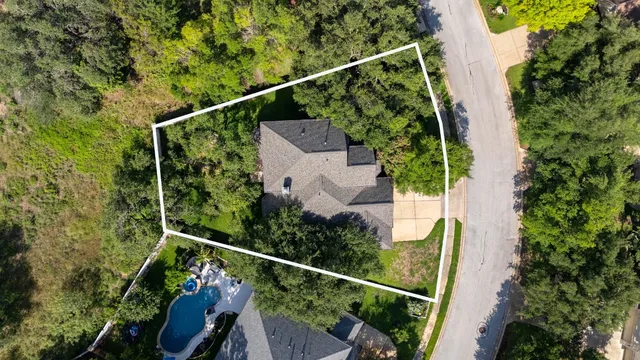 $750,000 | 3213 Summer Canyon Drive, Austin, TX 78732