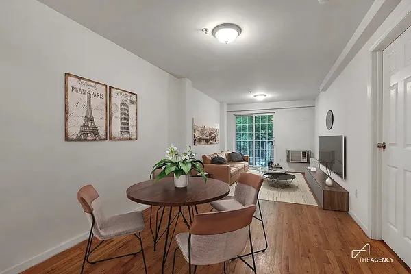 $5,200 | 242 West 21st Street, Unit 4A | Chelsea
