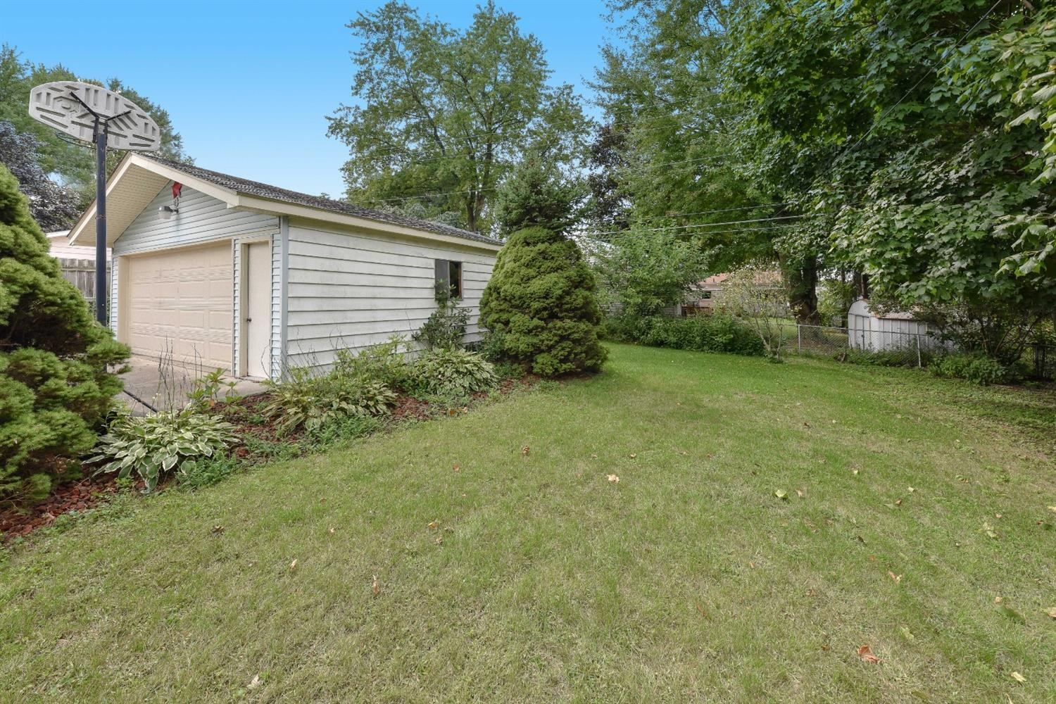 953 Lambkins Road Saline, MI 48176 - Photo 23 of 26 Photo 24