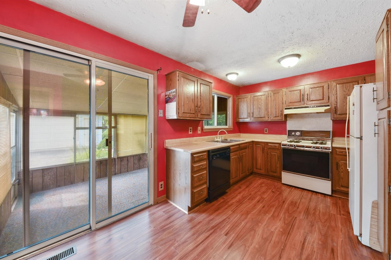 953 Lambkins Road Saline, MI 48176 - Photo 6 of 26 Photo 6