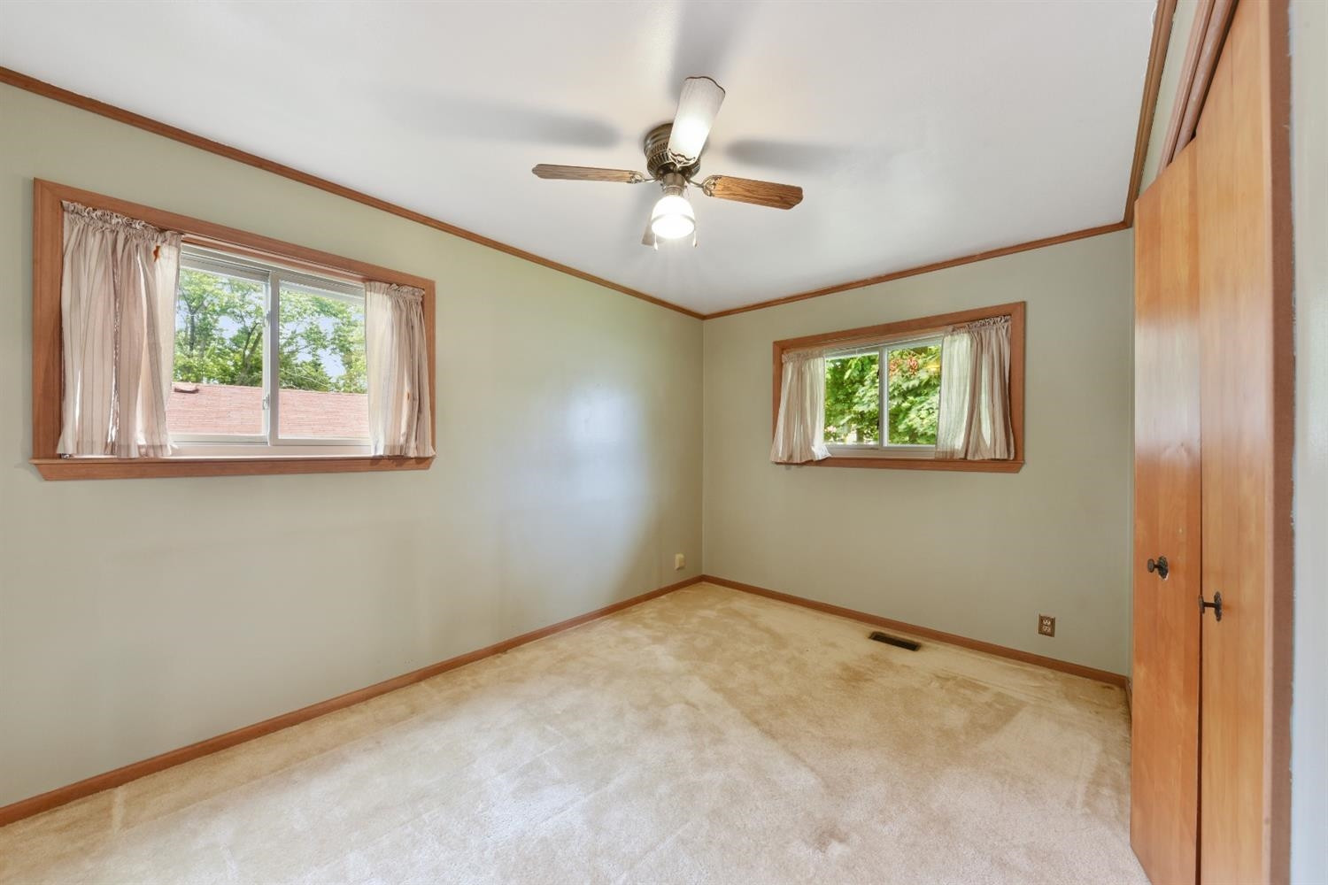 953 Lambkins Road Saline, MI 48176 - Photo 9 of 26 Photo 9