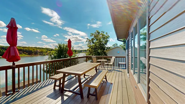 a outdoor view with a sitting space