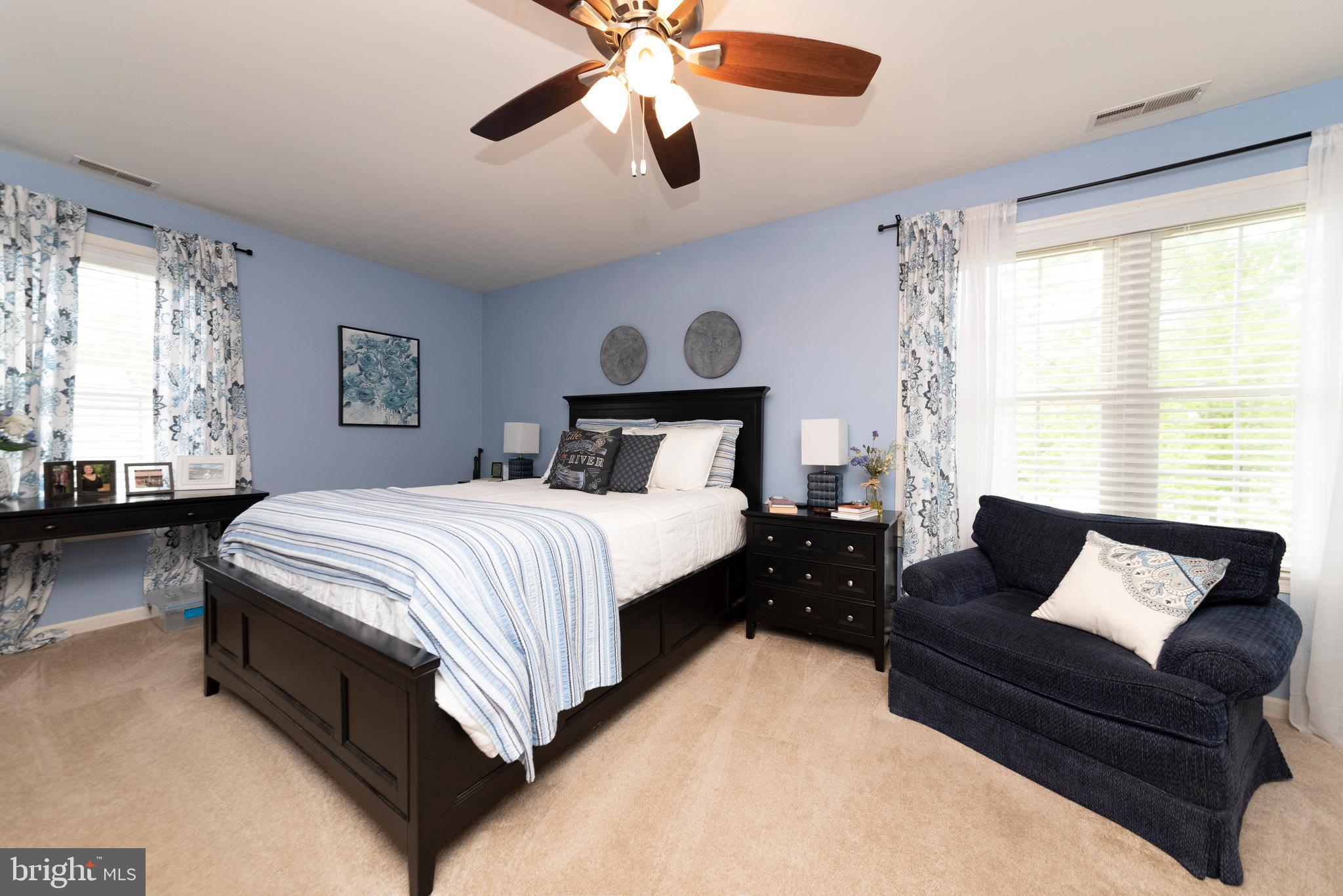 10925 River Road Denton, MD 21629 - Photo 26 of 60 Master Bedroom with Sitting Area View #1