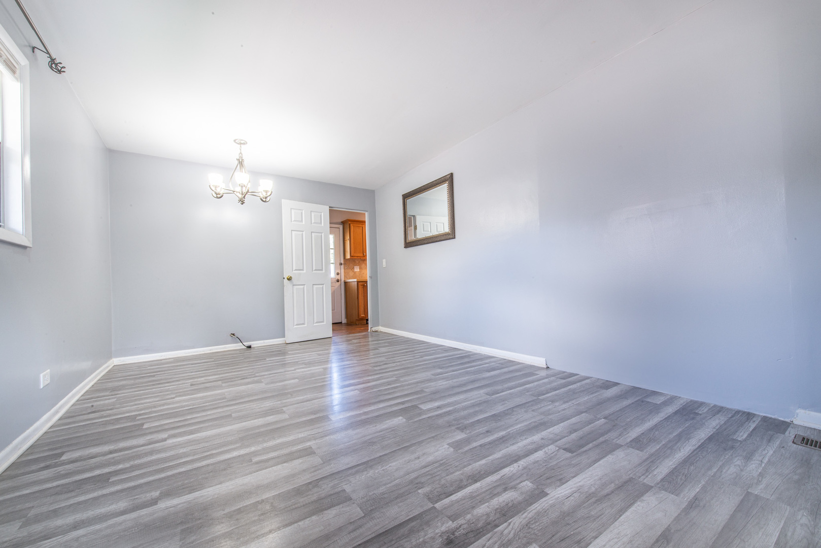 1043 Elmwood Lane Elk Grove Village, IL 60007 - Photo 24 of 41