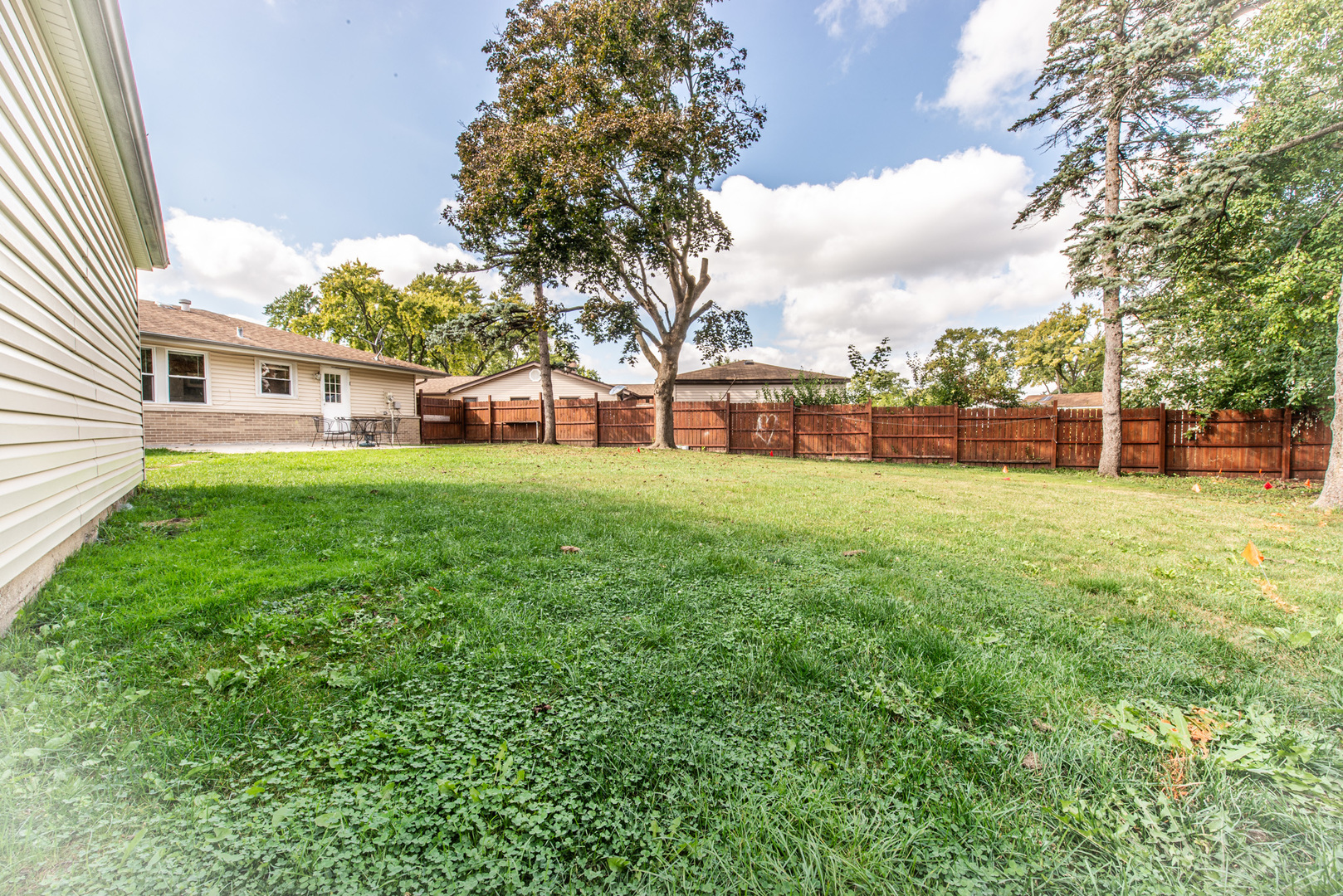 1043 Elmwood Lane Elk Grove Village, IL 60007 - Photo 40 of 41