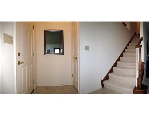 703 Deerfield Trail, Unit 12 Springfield, OH 45503 - Photo 4 of 17
