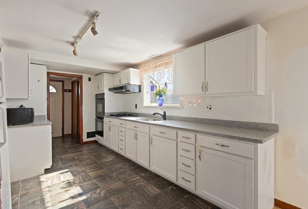 55 Castle Road Nahant, MA 01908 - Photo 8 of 32