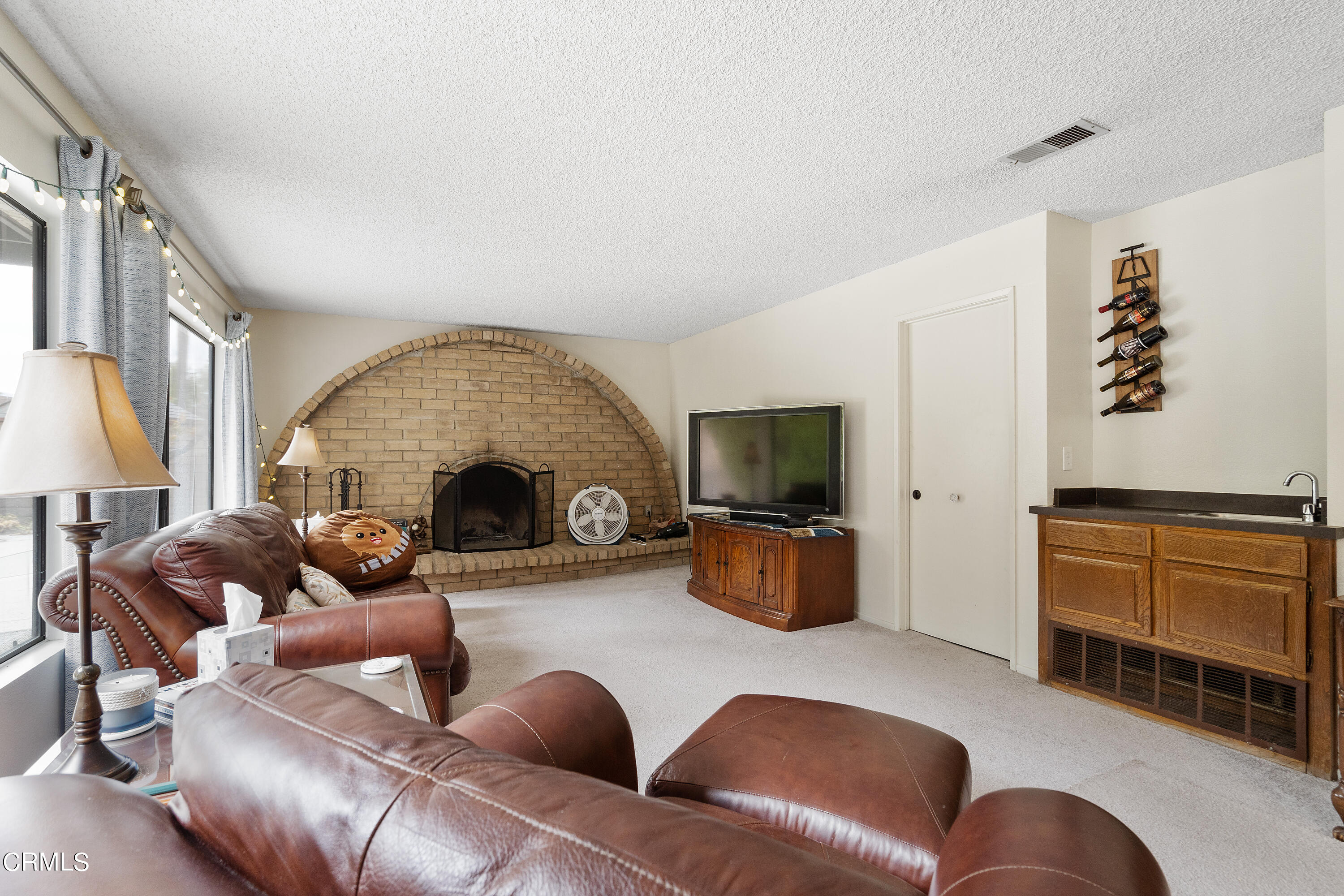 839 Woodgrove Road Fillmore, CA 93015 - Photo 13 of 45 Living room B