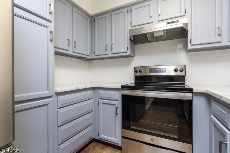 24 Wescott Road, Unit 24 Bedminster, NJ 07921 - Photo 12 of 26