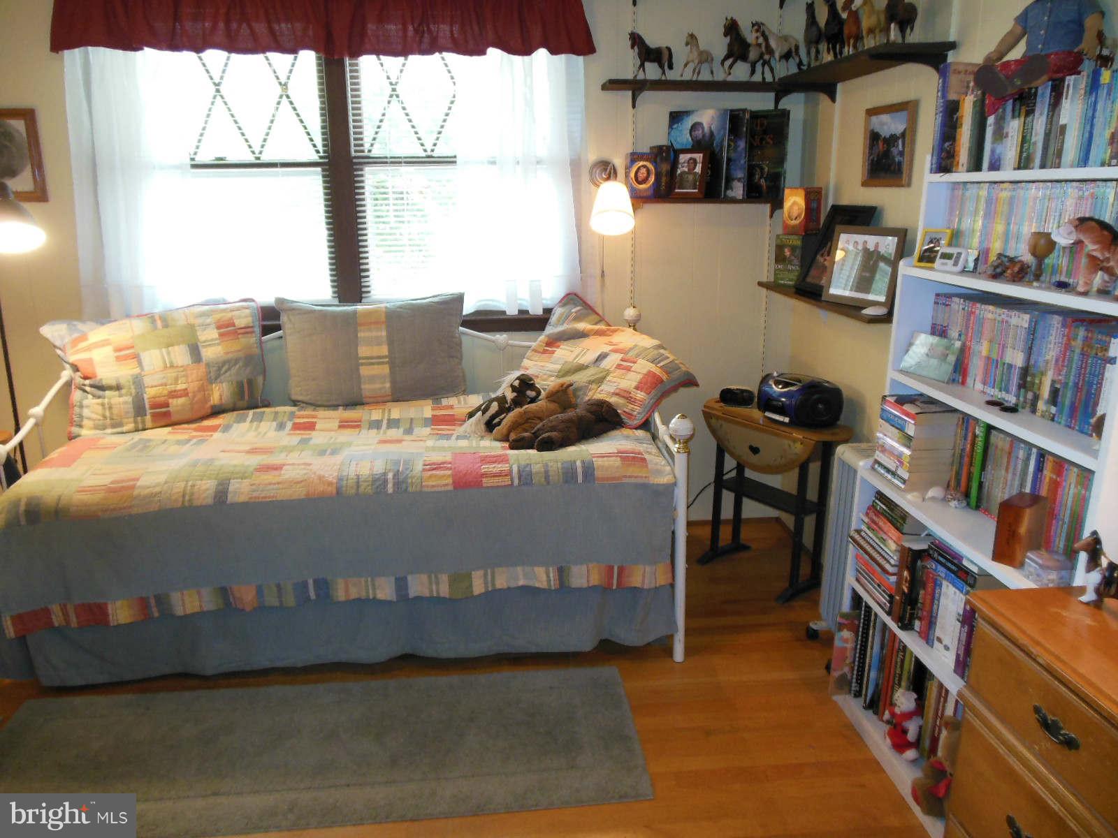 9321 Gue Road Damascus, MD 20872 - Photo 10 of 29 Interior (General)