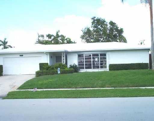 1063 Southwest 13th Drive Boca Raton, FL 33486 - Photo 1 of 8 Primary Photo