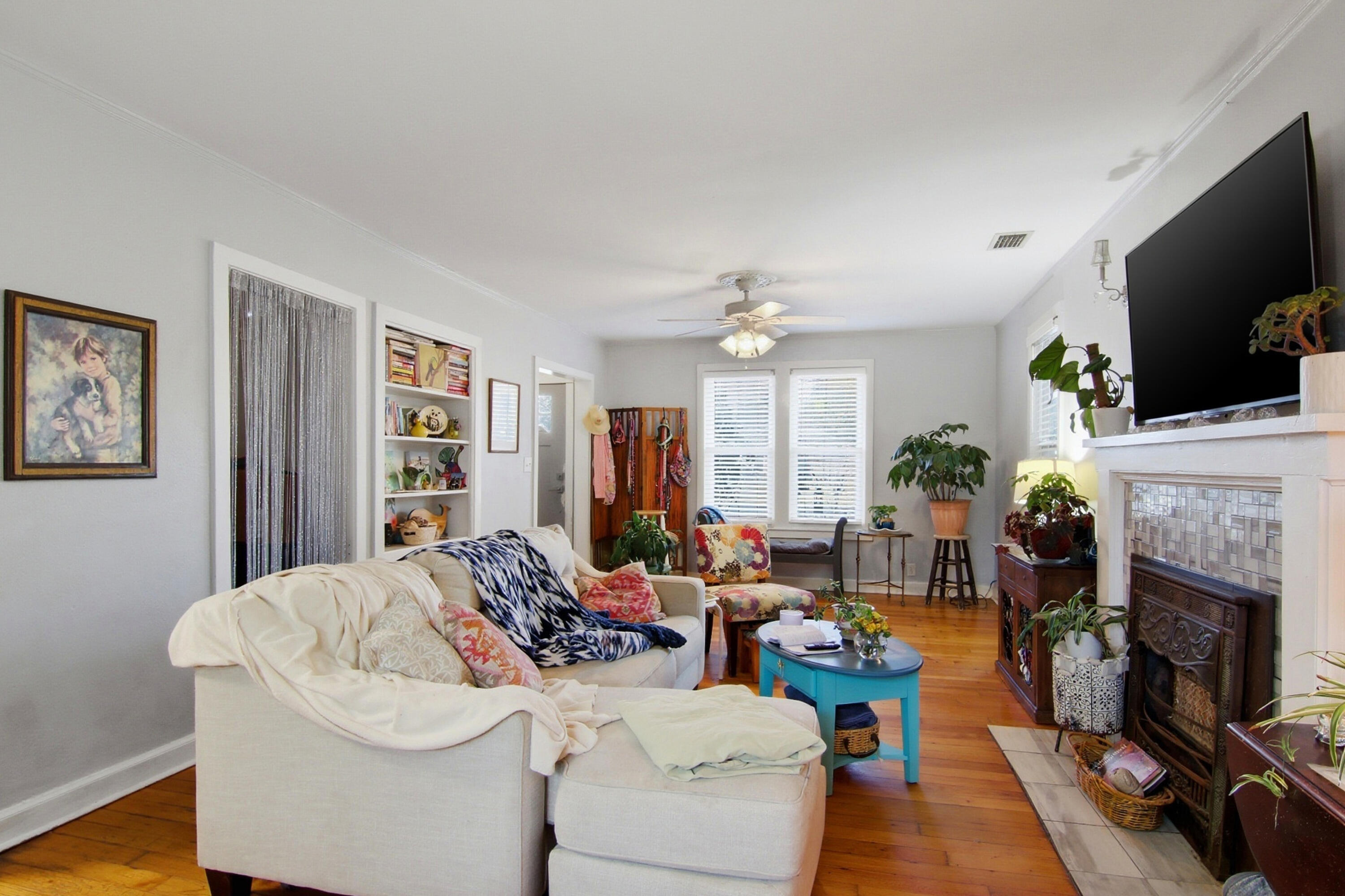 302 East 2nd Avenue Crestview, FL 32536 - Photo 12 of 32 013_f8_302_E_2nd_Ave