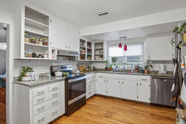 $230,000 | 302 East 2nd Avenue, Crestview, FL 32536