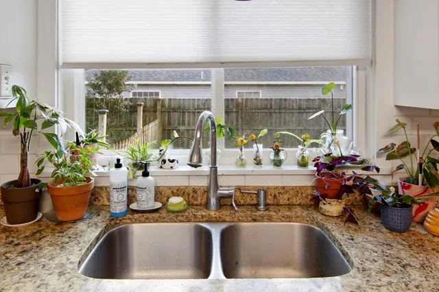 $230,000 | 302 East 2nd Avenue, Crestview, FL 32536