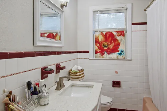 $230,000 | 302 East 2nd Avenue, Crestview, FL 32536