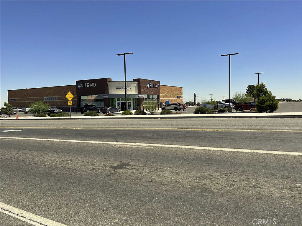 10738 Sheep Creek Road Phelan, CA 92371 - Photo 16 of 20 a view of a city from a terrace