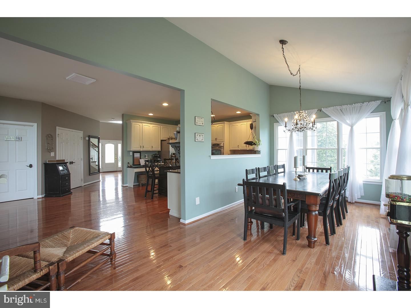 3622 Green Ridge Road Buckingham, PA 18925 - Photo 8 of 25 Breakfast Room