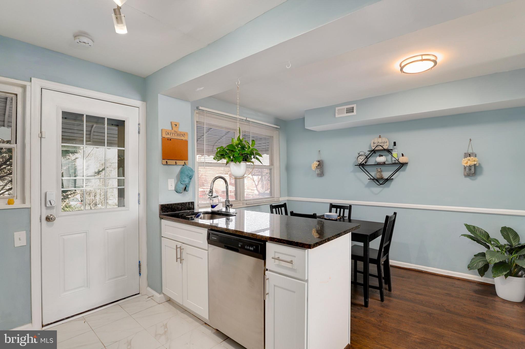 4144 Doris Avenue Brooklyn, MD 21225 - Photo 9 of 25