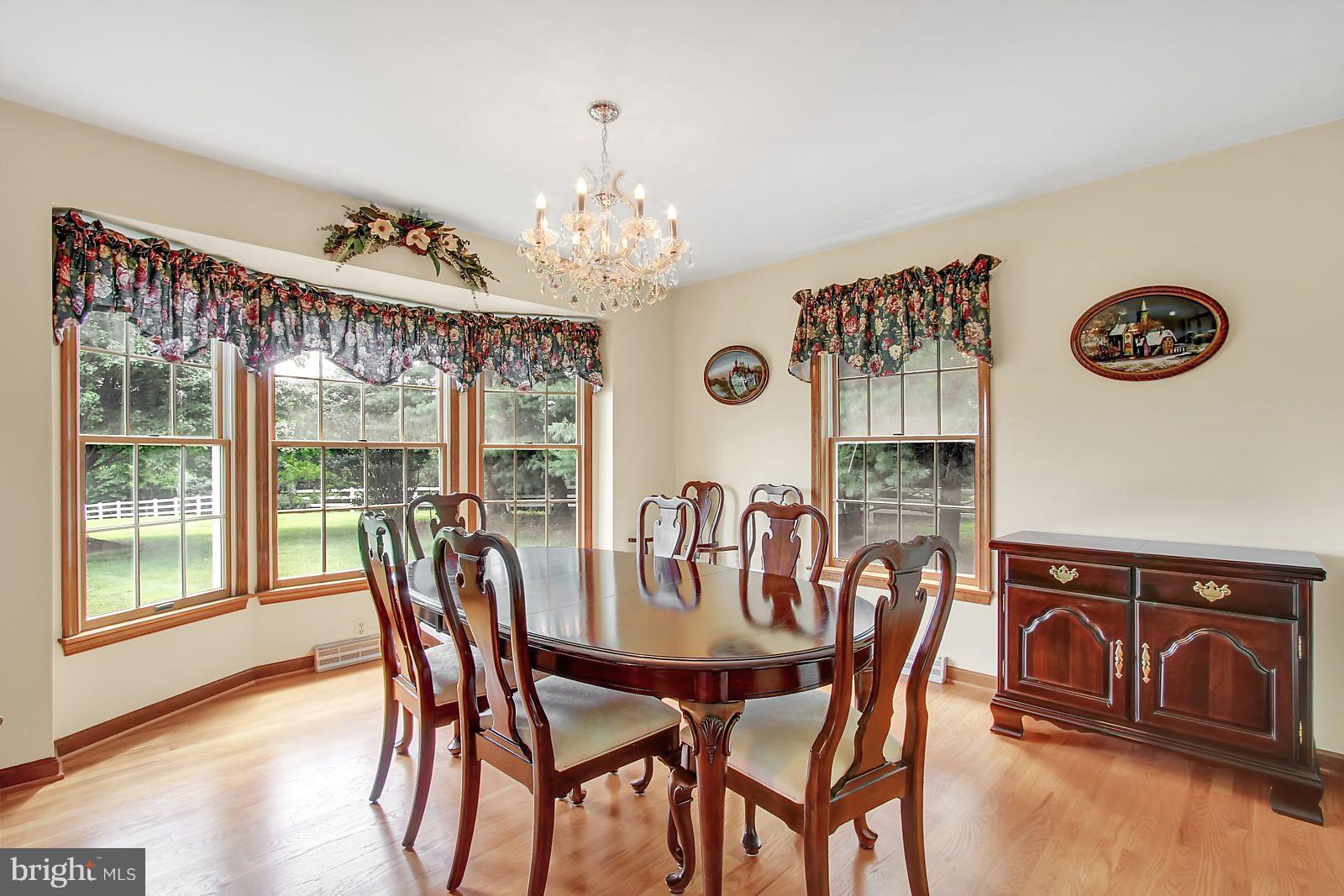1295 Macton Road Street, MD 21154 - Photo 9 of 18 Dining Room