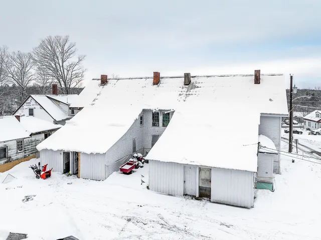 $349,000 | 32 Center Street, Kenduskeag, ME 04450