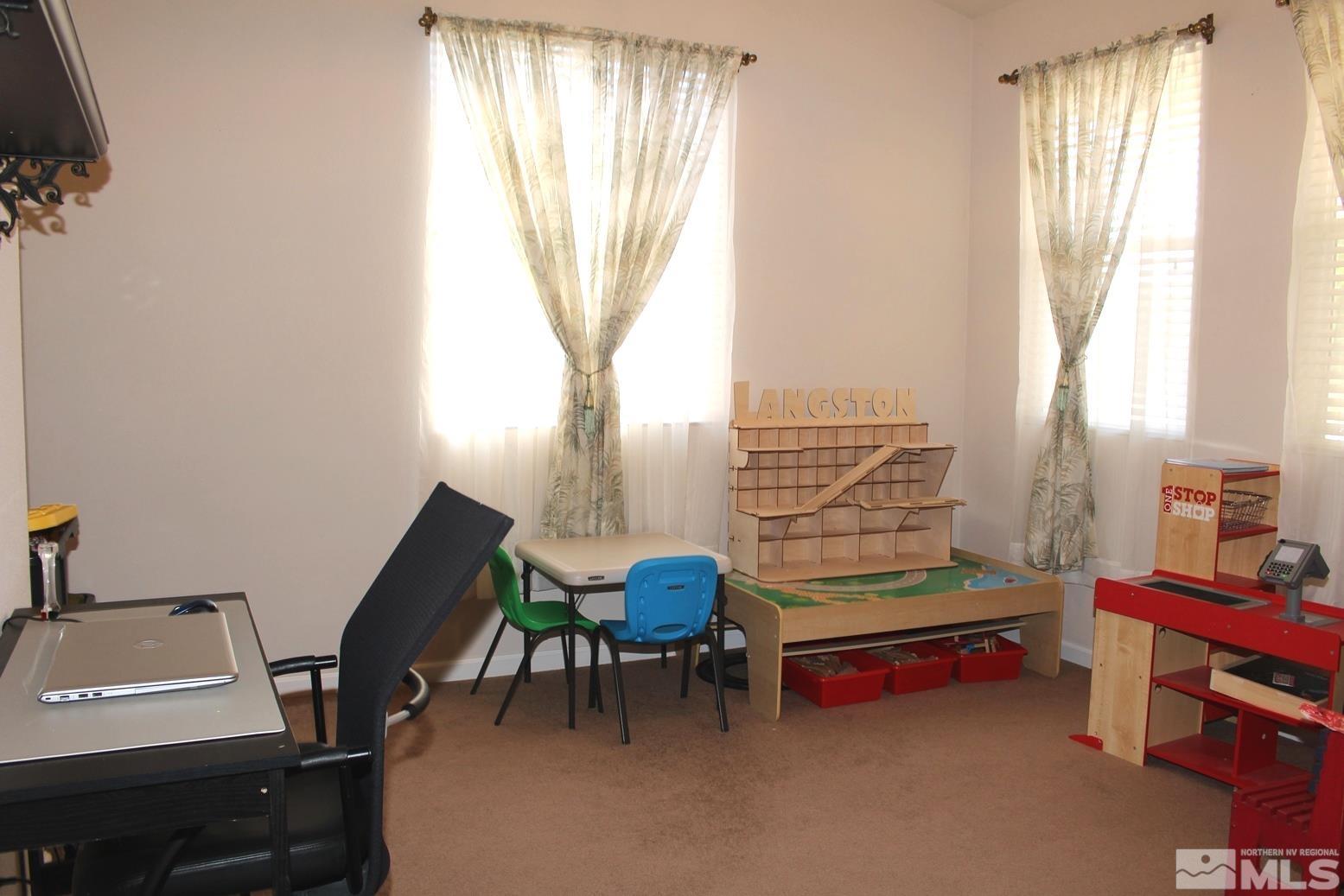 8965 Mahon Drive Reno, NV 89506 - Photo 13 of 39 Photo 14