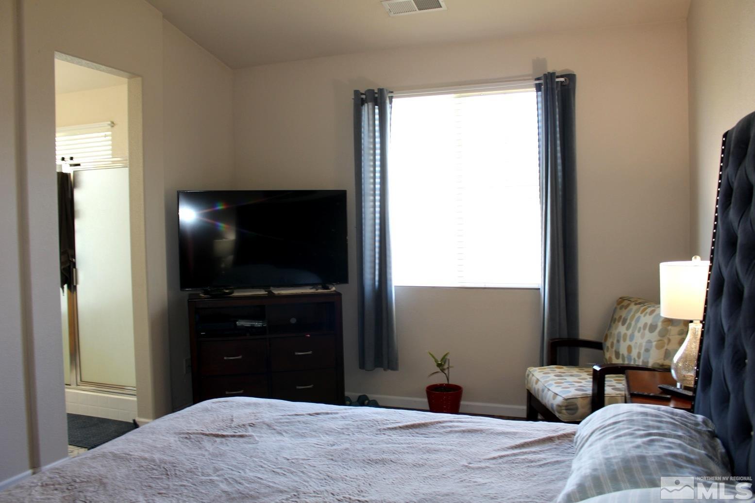 8965 Mahon Drive Reno, NV 89506 - Photo 18 of 39 Photo 19