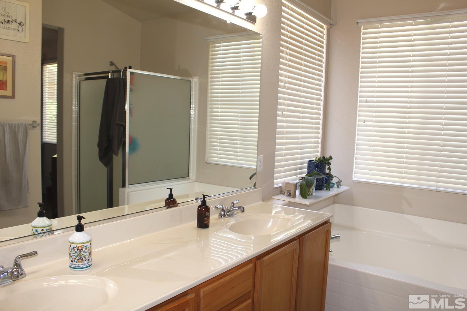 8965 Mahon Drive Reno, NV 89506 - Photo 21 of 39 Photo 22