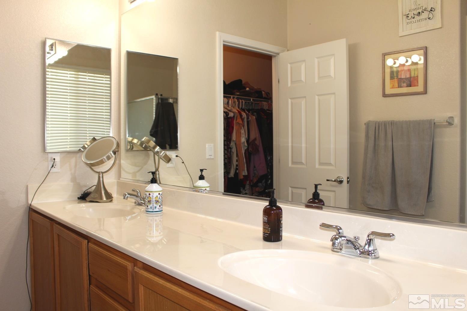 8965 Mahon Drive Reno, NV 89506 - Photo 23 of 39 Photo 24