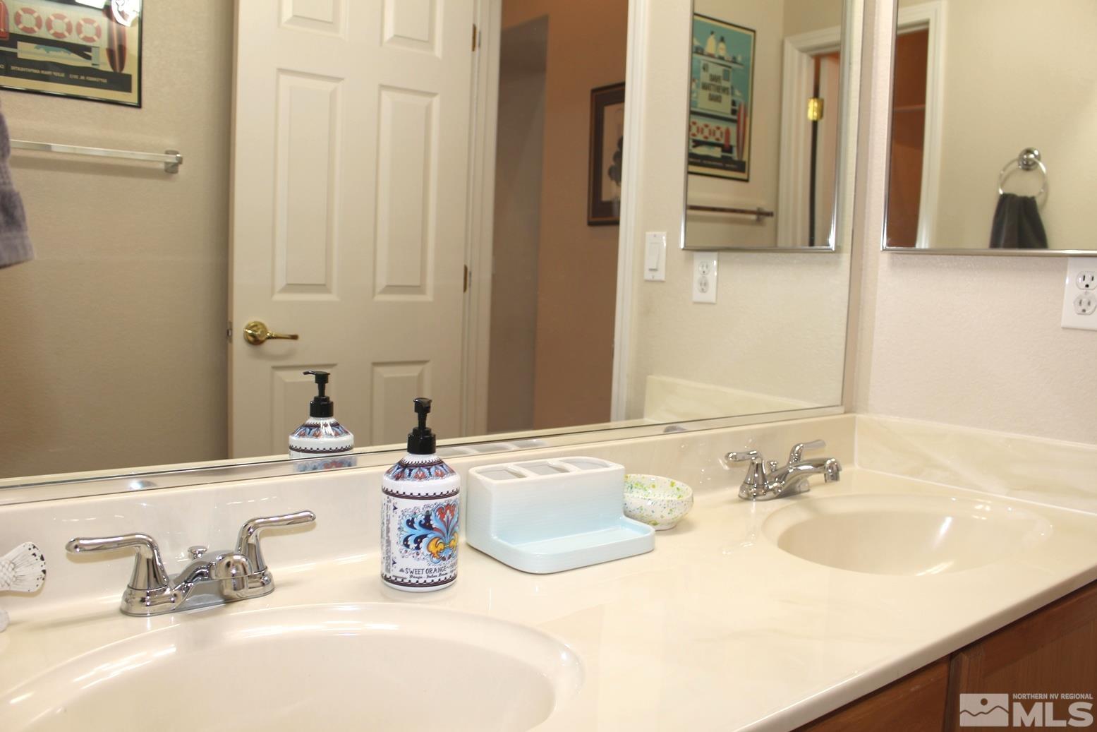 8965 Mahon Drive Reno, NV 89506 - Photo 26 of 39 Photo 27