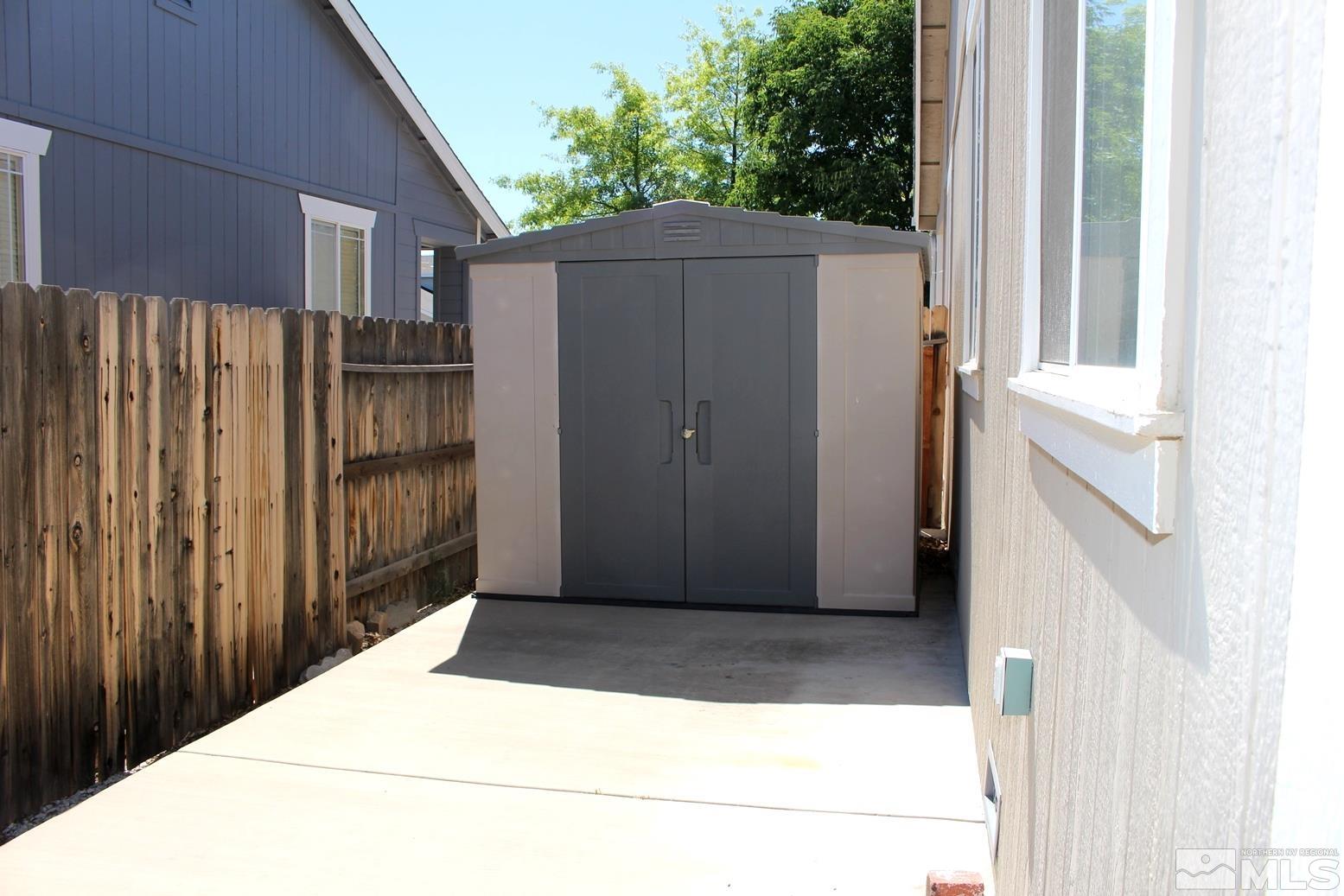 8965 Mahon Drive Reno, NV 89506 - Photo 34 of 39 Photo 35