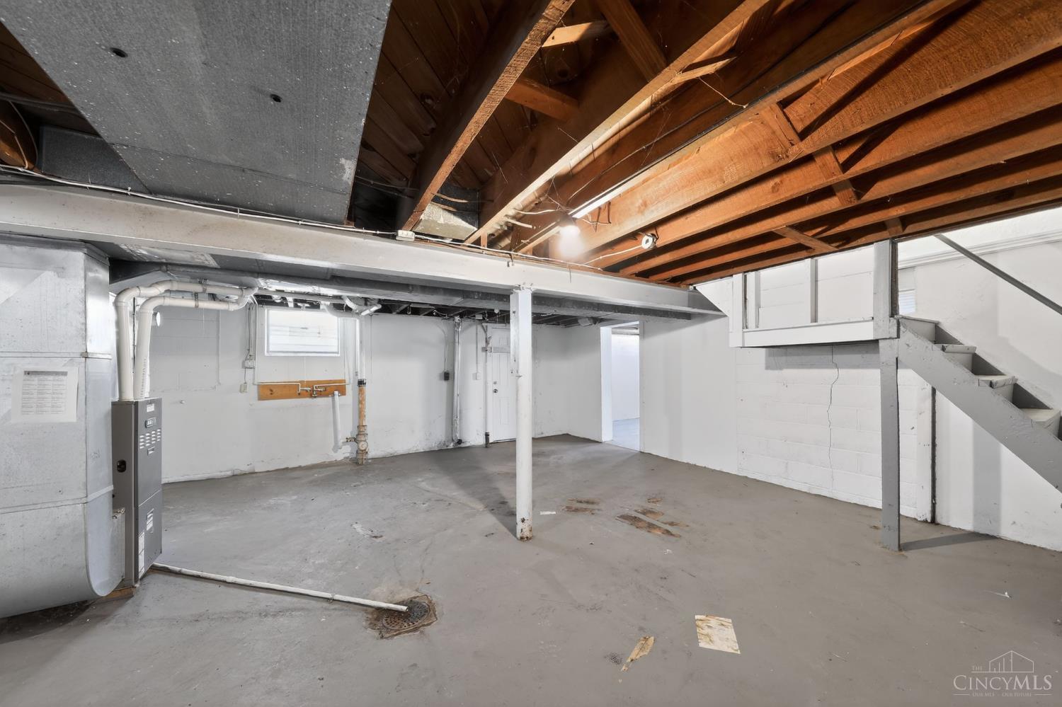 1284 Compton Road Cincinnati, OH 45231 - Photo 27 of 30 Gallery Image 27