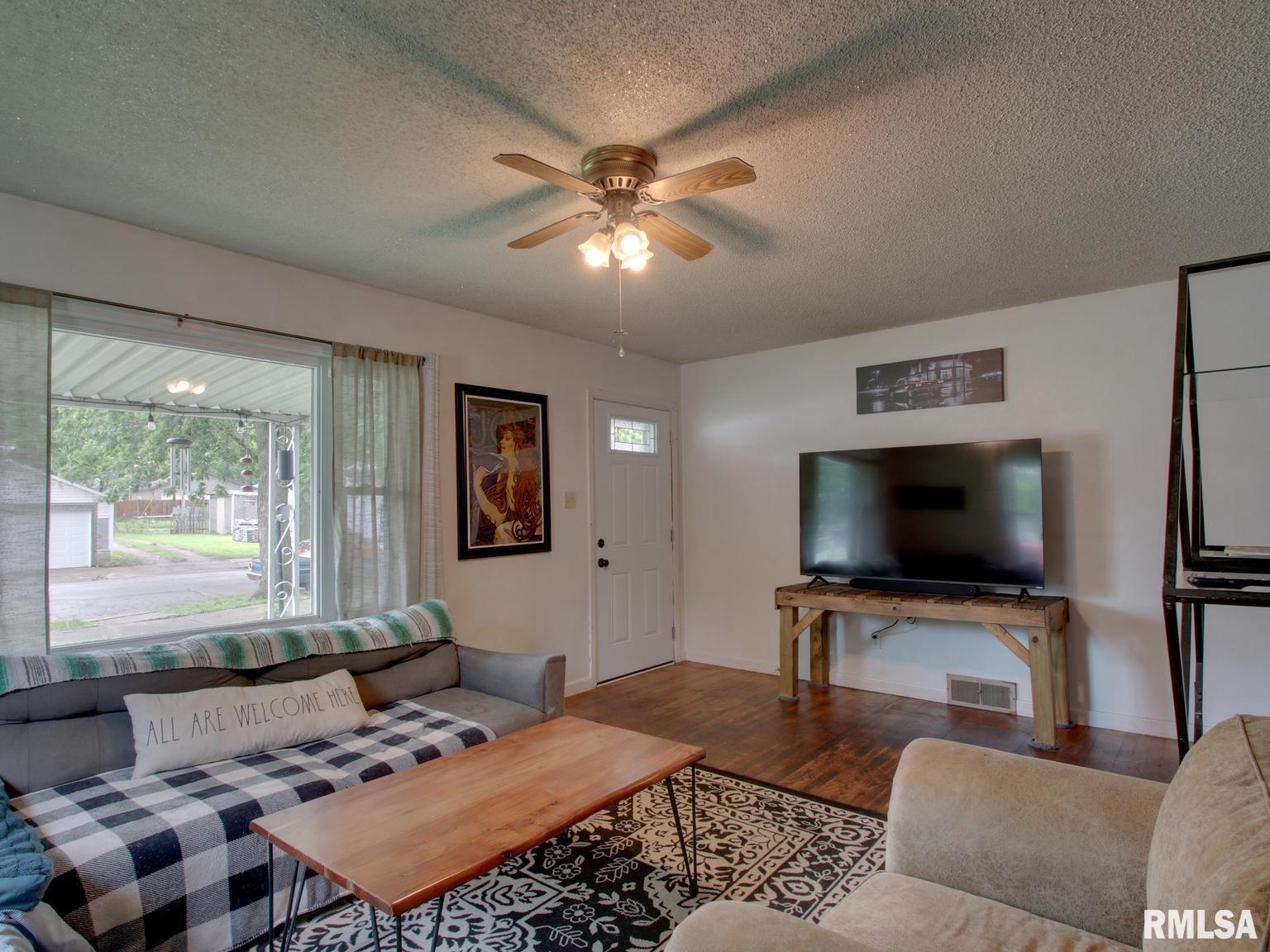 1431 North 6th Street Quincy, IL 62301 - Photo 9 of 28