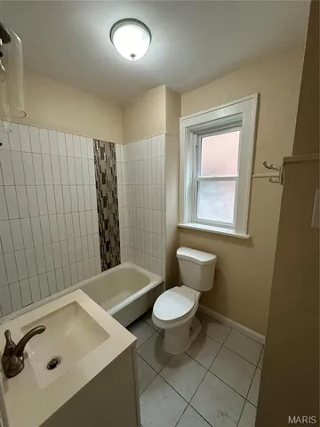 $795 | 3859 Alberta Street, Unit 1, St. Louis, MO 63116